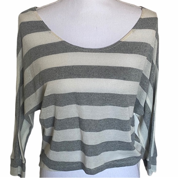 Charlotte Russe Tops - 3/$8🎉Charlotte Russe Gray white block striped top